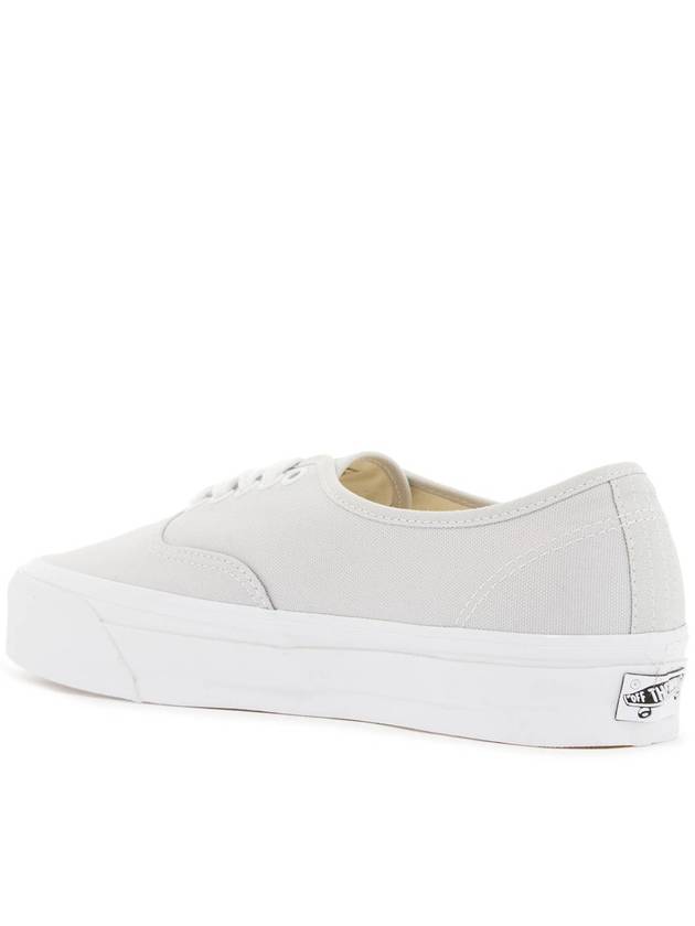 dx

authentic reissue - VANS - BALAAN 3