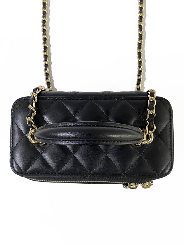 Gold Hardware Chain Lambskin Cosmetic Cross Bag Black - CHANEL - BALAAN 5