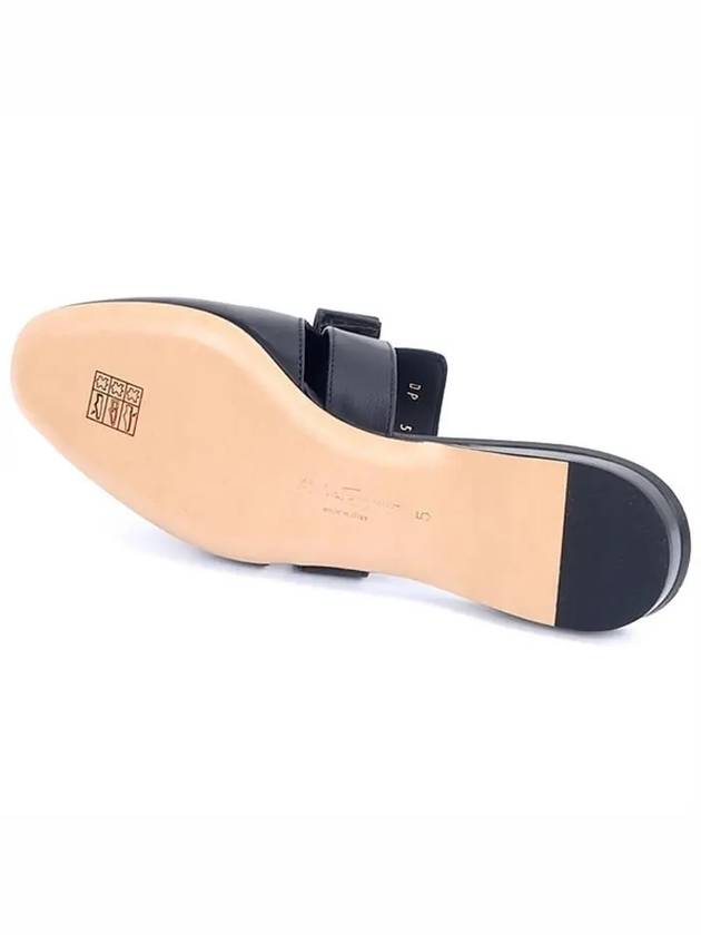 Salvatore Vara Bow Mule Bloafers Black - SALVATORE FERRAGAMO - BALAAN.