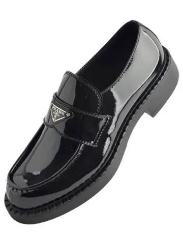 patent leather triangle logo loafers men - PRADA - BALAAN 1