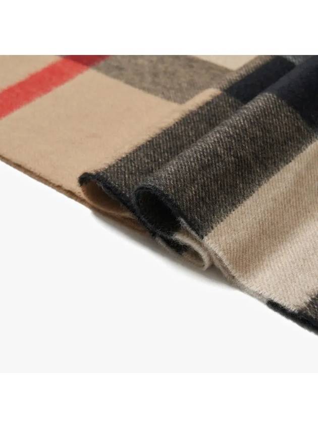 Classic Check Cashmere Muffler Beige - BURBERRY - BALAAN 4