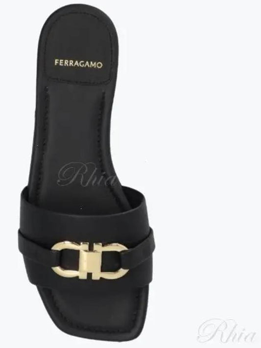 Gancini Ornament Flat Slide Black - SALVATORE FERRAGAMO - BALAAN 2