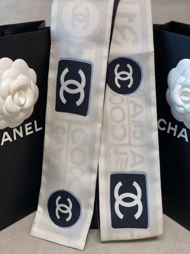 Twilly silk black white CC logo scarf AAA372 - CHANEL - BALAAN 3