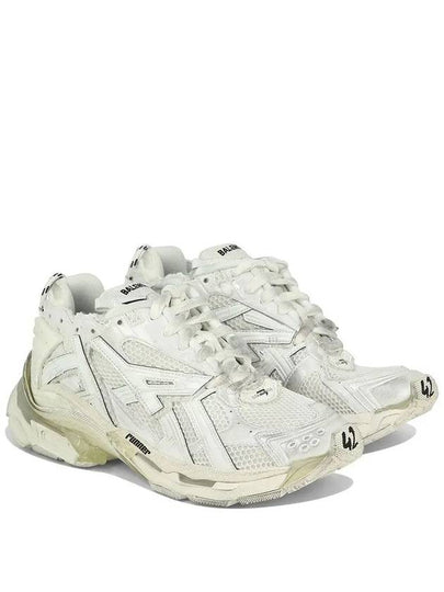 Runner Low Top Sneakers White - BALENCIAGA - BALAAN 2