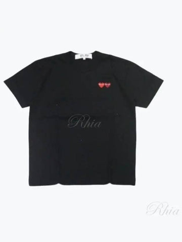 P1T226 1 AX T226 051 Play Double Red Heart Waffen Men s Short Sleeve T Shirt - COMME DES GARCONS - BALAAN 1