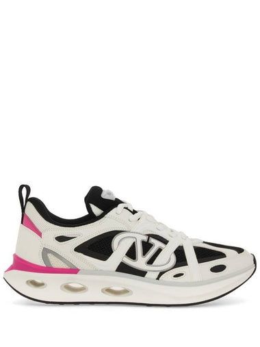 Valentino Garavani Valentino Garavani 'Vlogo Easyjog' Sneakers - VALENTINO - BALAAN 1