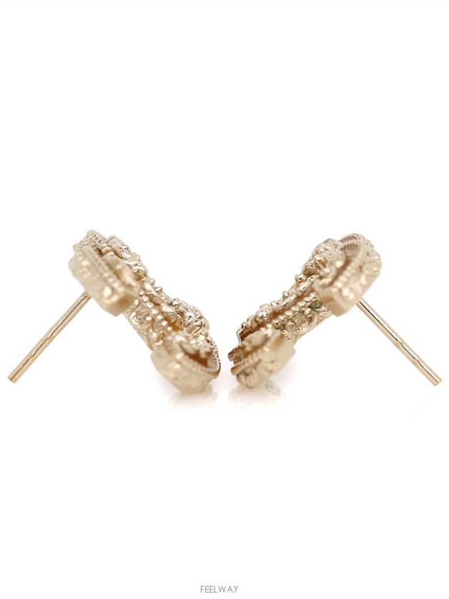 women earrings - CHANEL - BALAAN 3