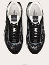 V Logo Signature Lace Runner Low Top Sneakers Black - VALENTINO - BALAAN 6