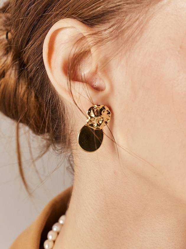 Crush Txture Point Earring Crush texture point earrings - SOSOO - BALAAN 1