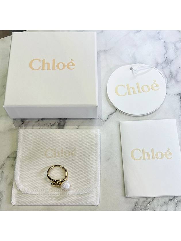 Darcey Baroque Pearl Ring Gold - CHLOE - BALAAN 3