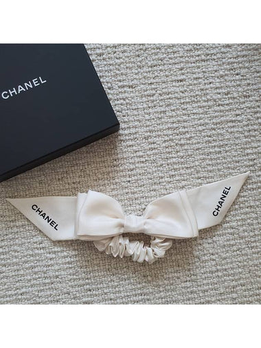 Ribbon hair scrunchie scrunchie ivory - CHANEL - BALAAN 1