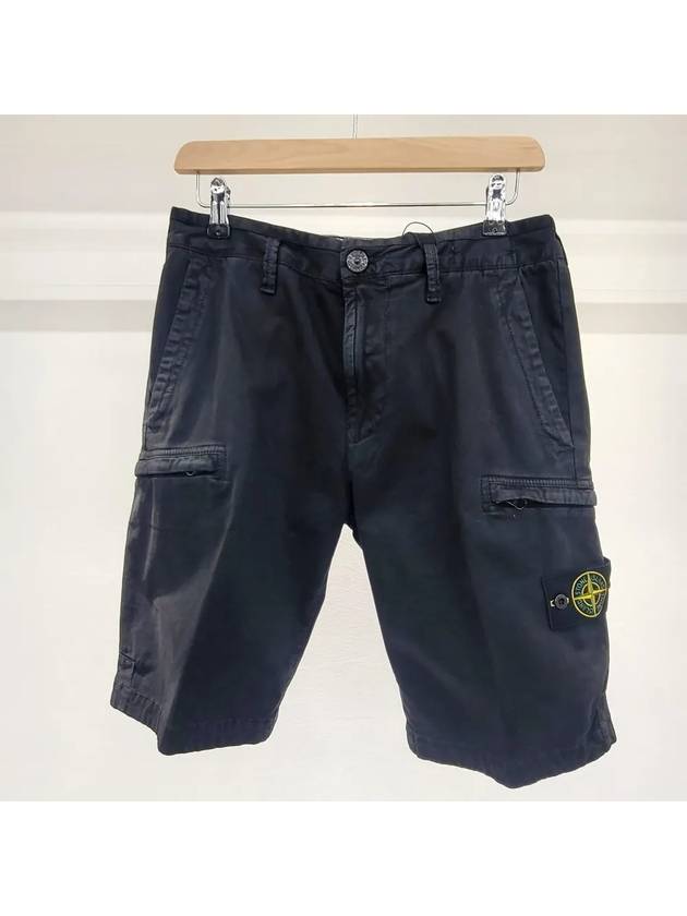 Men's Waffen Bermuda Pocket Shorts Black - STONE ISLAND - BALAAN.