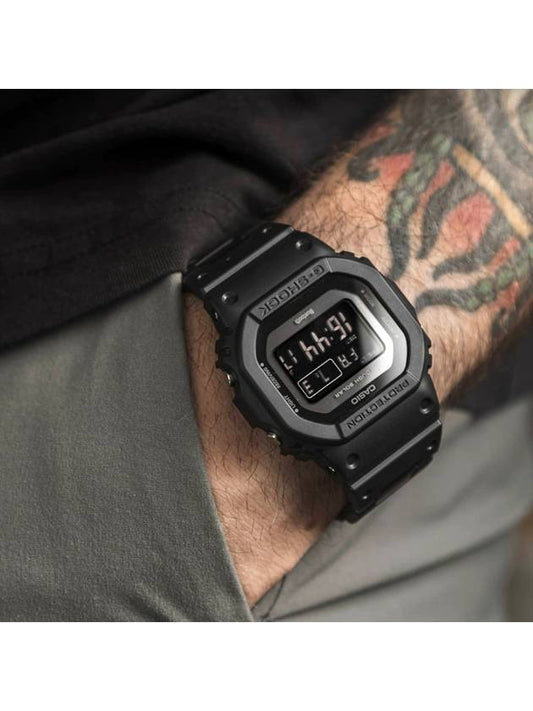 Black Metal Bluetooth Solar Charging Electronic Wristwatch - G-SHOCK - BALAAN 1