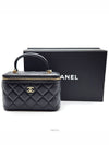 Vanity Top Handle Cross Bag L232441 - CHANEL - BALAAN 9