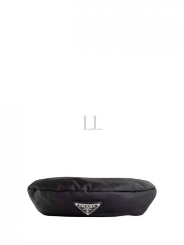 Triangle Logo Beret Black - PRADA - BALAAN 2