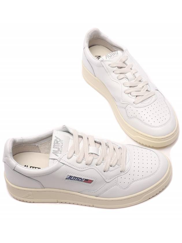 Medalist Leather Low Top Sneakers White - AUTRY - BALAAN 6