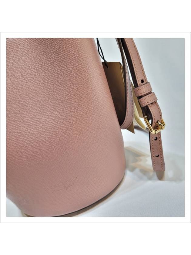 Haymarket Lawn Bucket Bag Pink - BURBERRY - BALAAN.