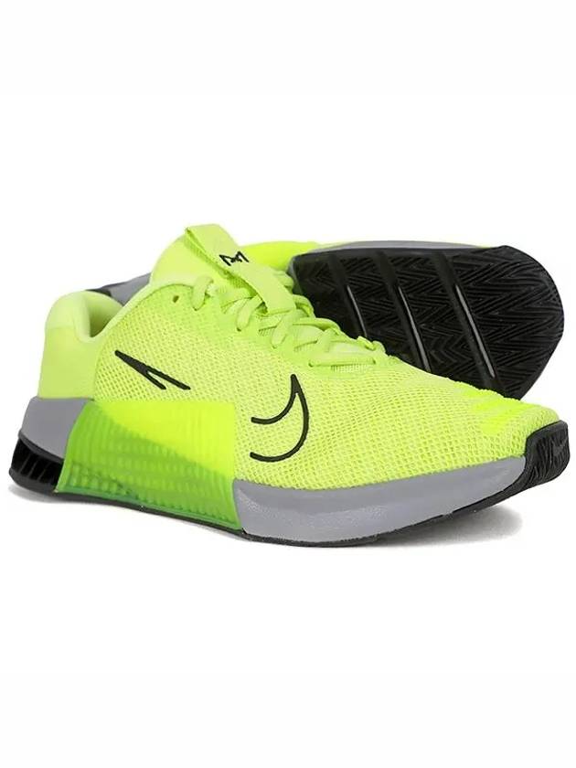 Metcon 9 Work Out Low Top Sneakers Light Twist Lemon - NIKE - BALAAN 3