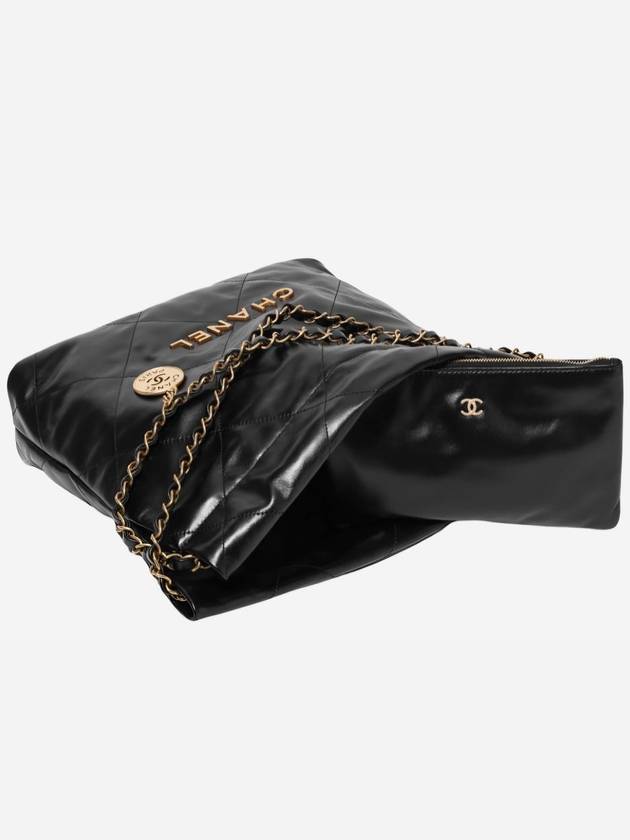 22 Small Shiny Calfskin Bucket Bag Black - CHANEL - BALAAN 5