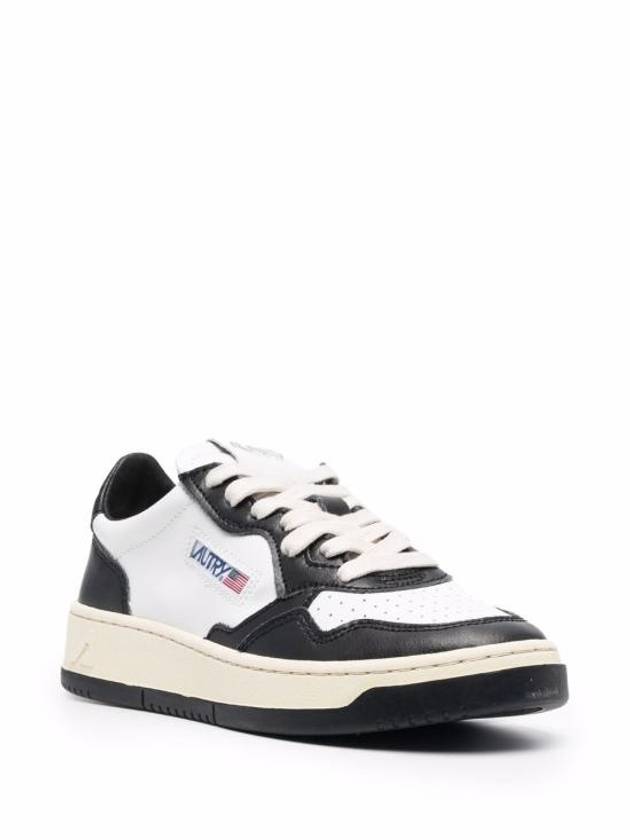 Medalist Leather Low Top Sneakers White Black - AUTRY - BALAAN 5