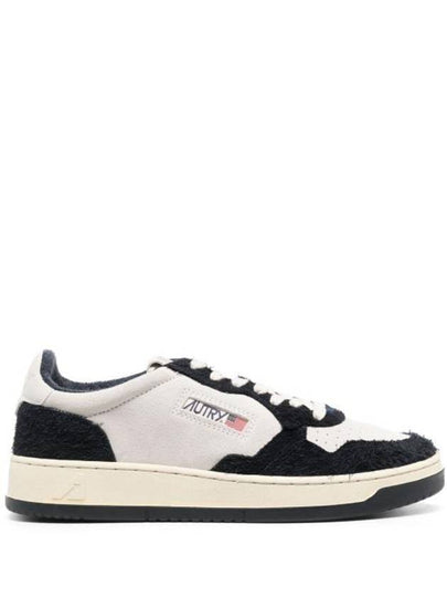 Medalist Low Top Sneakers Navy - AUTRY - BALAAN 2