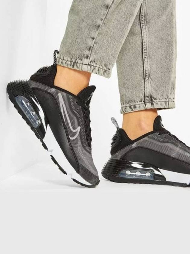 Air Max 2090 Low Top Sneakers Black - NIKE - BALAAN 2