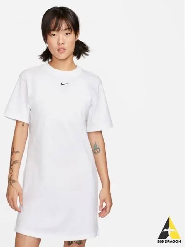 Women s Sportswear Essentials Short Sleeve Dress T Shirt 100 - NIKE - BALAAN 1