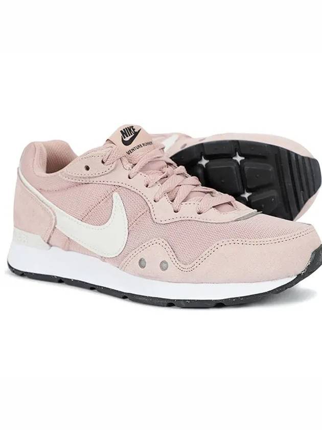 Venture Runner Low Top Sneakers Pink - NIKE - BALAAN 3