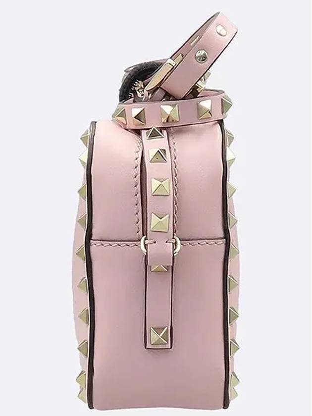 QW1B0809 Pink Leather Rockstud Small Camera Cross Bag - VALENTINO - BALAAN 3