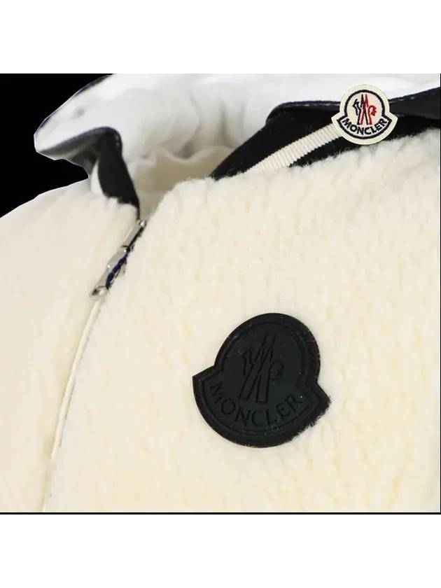 Baby down padding black MUNIS 1A56820 68950 999 - MONCLER - BALAAN 4