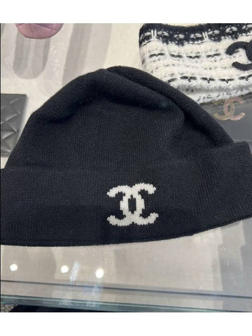 CC Logo Beanie Basic Fur Hat Women Men Unisex Black - CHANEL - BALAAN 1