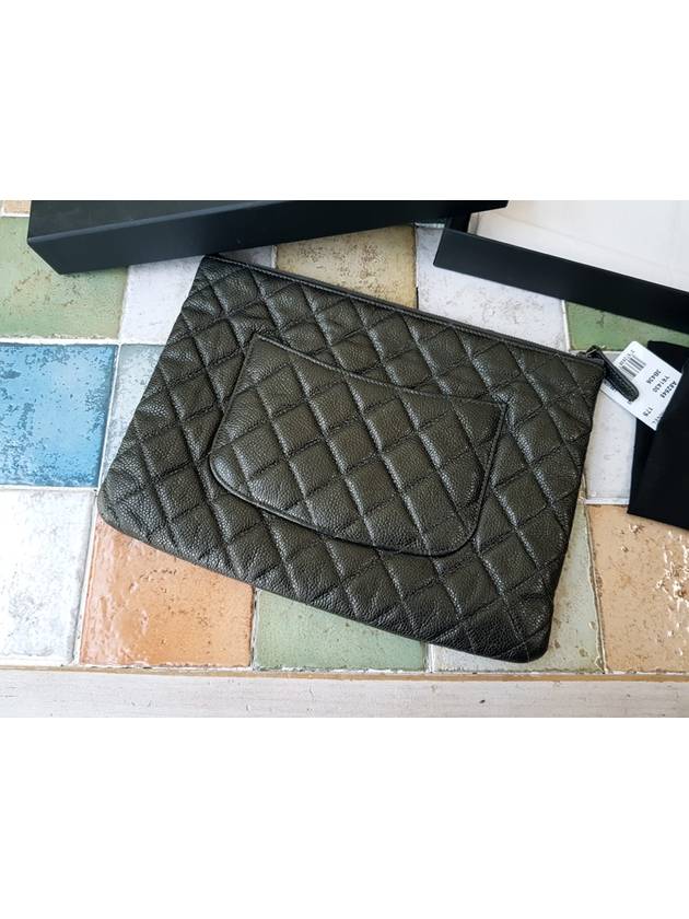 Caviar New Medium Clutch Charcoal - CHANEL - BALAAN 3