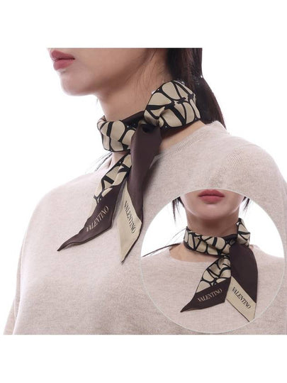 V Logo Signature Silk Scarf Brown - VALENTINO - BALAAN 2