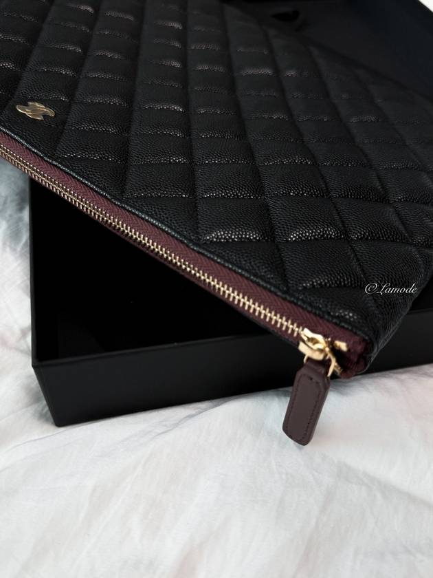 Gold CC Logo Medium Calfskin Clutch Bag Black - CHANEL - BALAAN 5