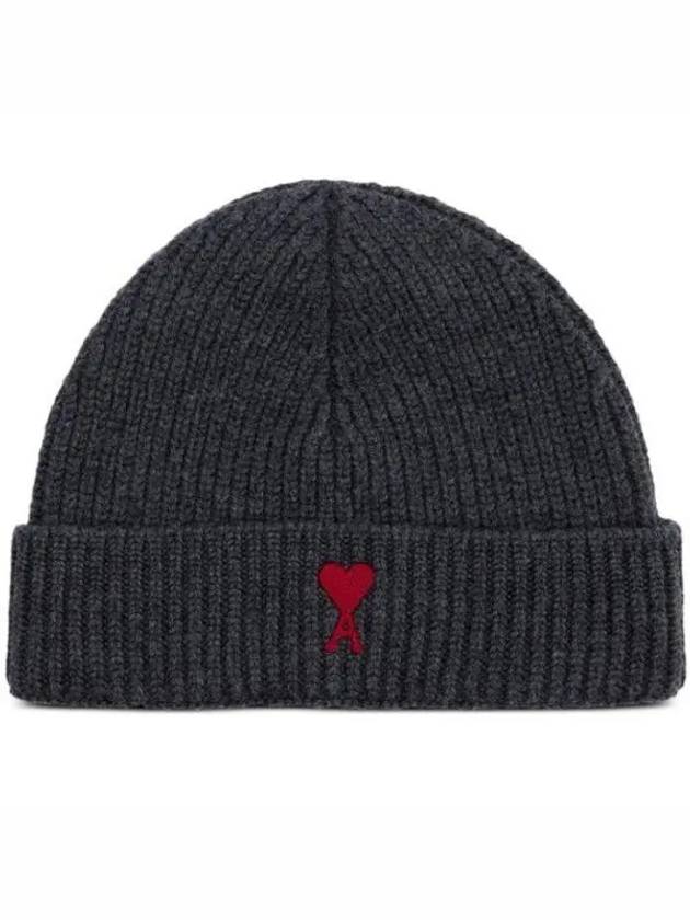 23FW BFUHA106 Small Heart Embroidered Logo Beanie 1007869 - AMI - BALAAN 1