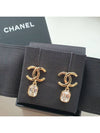 Drop gold metal earrings - CHANEL - BALAAN 2