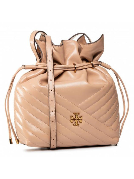 Kira Chevron Bucket Bag Devon Sand - TORY BURCH - BALAAN 1