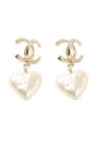 Women's CC Logo Heart Pearl Gold Earrings Pearly White - CHANEL - BALAAN.