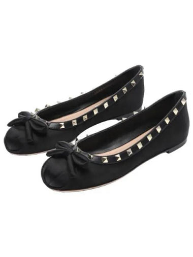 Garavani Rockstud patent leather ballerina - VALENTINO - BALAAN 1