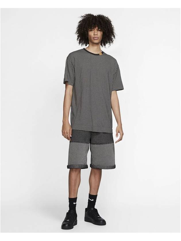 01AR1587010Tech Pack Knit Short PantsGrey Grid - NIKE - BALAAN 7