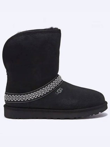 Classic Short Crescent Black Women 1161770 BLK - UGG - BALAAN 1