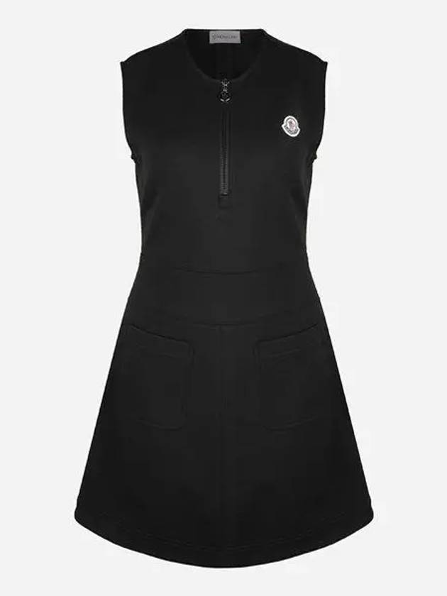 8I00009 89A8N 999 Women Logo Patch Mini Piece Black 1047047 - MONCLER - BALAAN 1