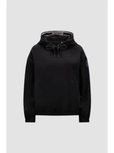 Logo Patch Satin Hood Black J20932G00010596WF999 1324399 - MONCLER - BALAAN 1