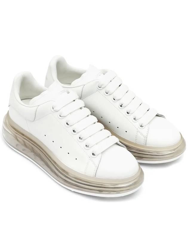 Oversized Clear Sole Low Top Sneakers White - ALEXANDER MCQUEEN - BALAAN 2