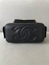 Chain Cosmetic Case Grained Shiny Calfskin Gold Metal Black - CHANEL - BALAAN 8