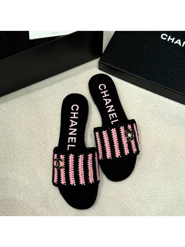 Mule slippers crochet black pink camel CC logo decoration - CHANEL - BALAAN 4