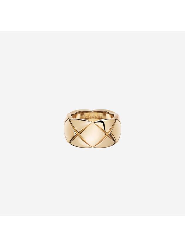 Coco Crush Ring Quilted Motif Large 18K Beige Gold - CHANEL - BALAAN 1