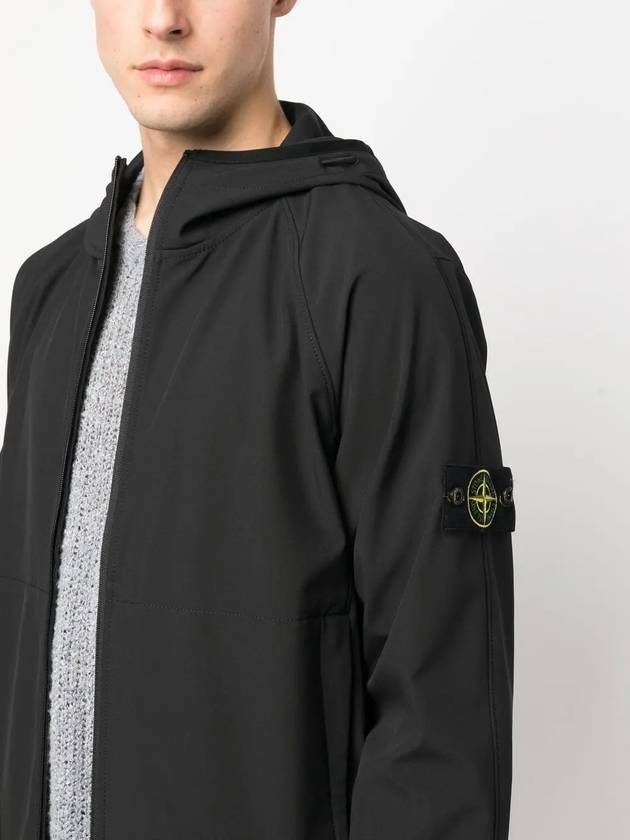 Soft Shell R Technology Nylon Hood Jacket Black - STONE ISLAND - BALAAN 4