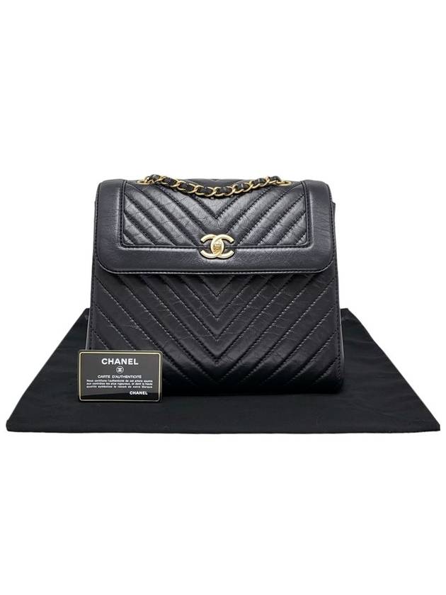 Women s A57215 black chevron gold decorated backpack - CHANEL - BALAAN 12