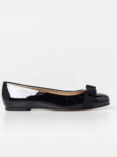 Women’s Varina Bellet Flats Black - SALVATORE FERRAGAMO - BALAAN 2